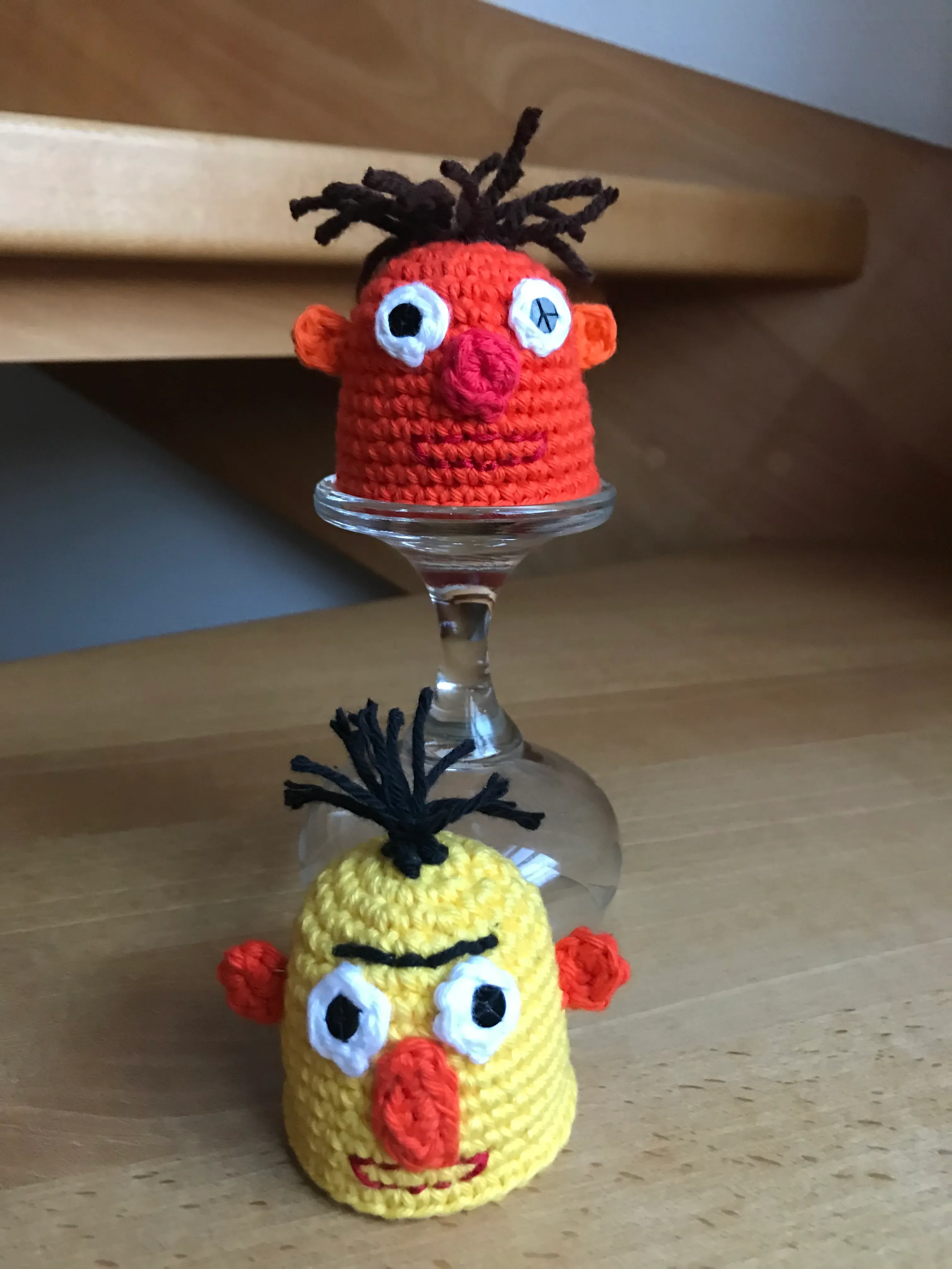 Eierwärmer Set Sesamstraße Ernie und Bert Eierwärmer