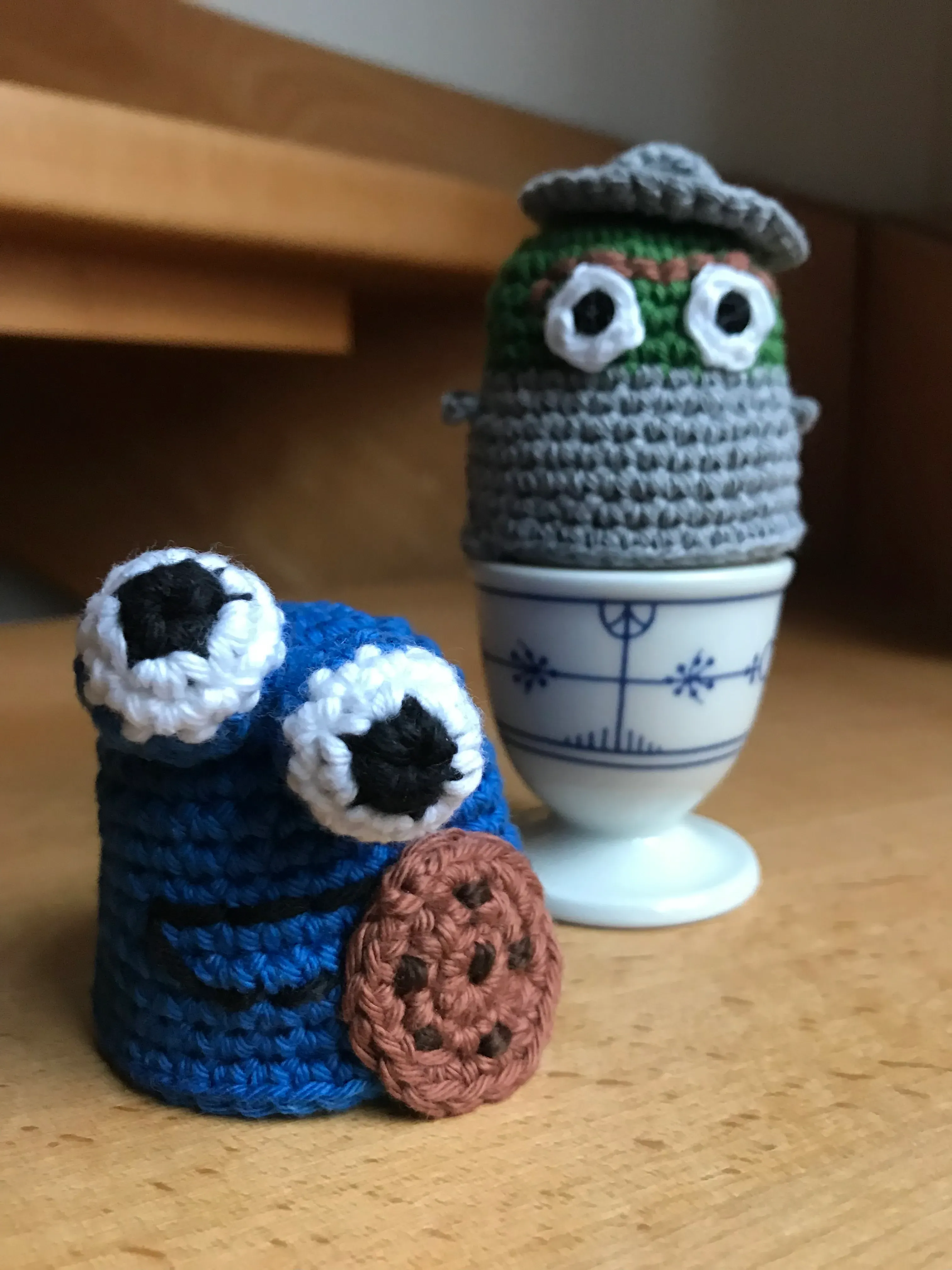 Eierwärmer Set Sesamstrasse 2 Krümelmonster und Oskar